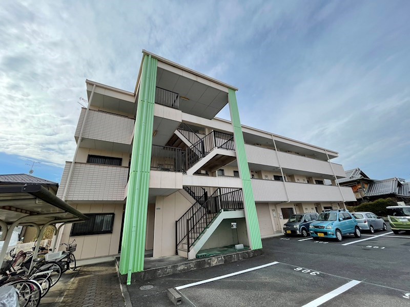 Ｌａ　Ｐｒｅｍｉｅｒｅ 205号室 外観