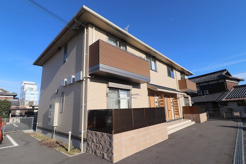 エルメゾン西河原 202号室 外観