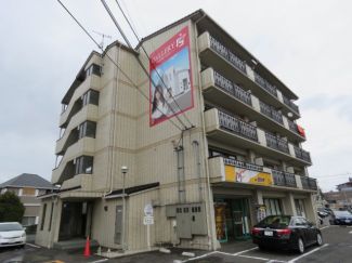 シャトーアルバ 外観