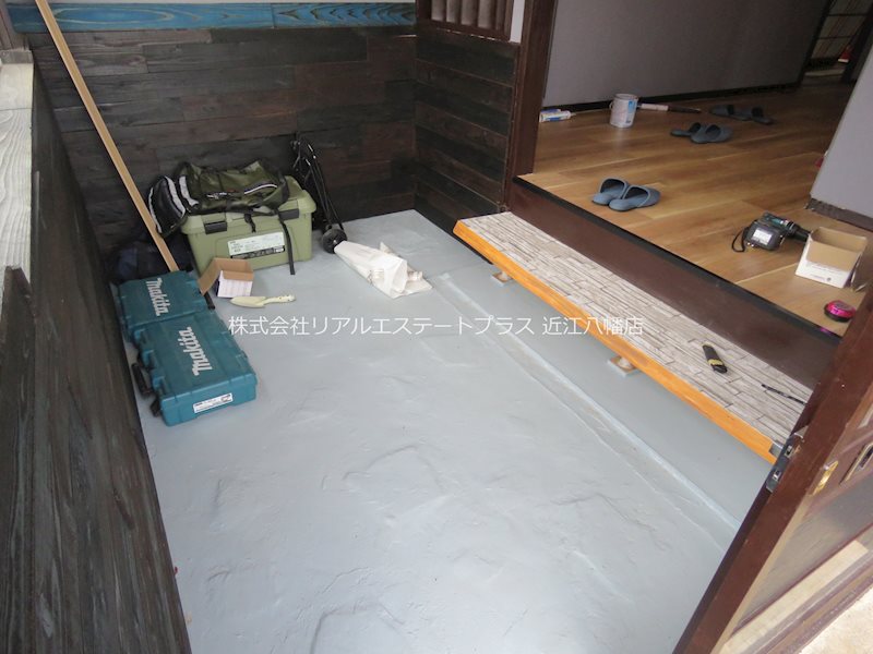北之庄町貸家 玄関