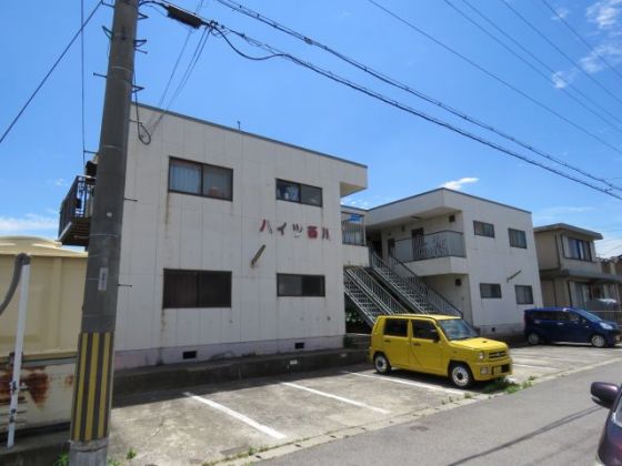 ハイツ西川  外観写真