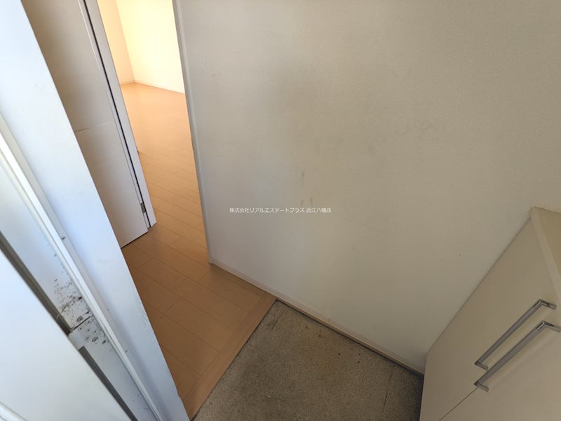 コンフォールK 玄関