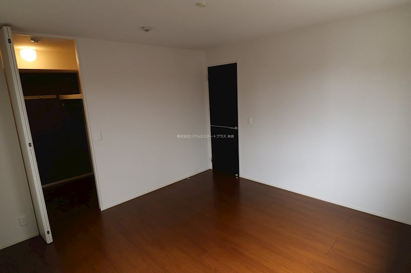 W ベッドルーム