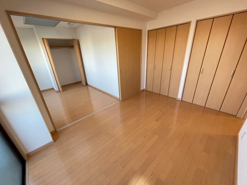 ファミール守山 ベッドルーム