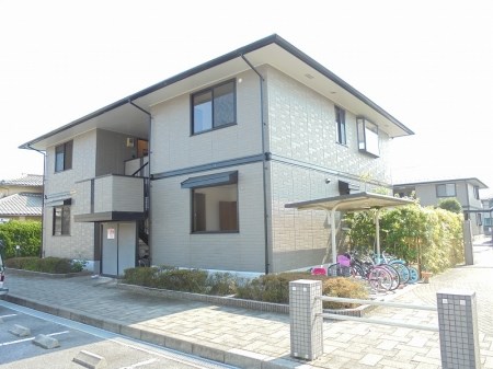 ロイヤルシャトー　E棟 101号室 外観