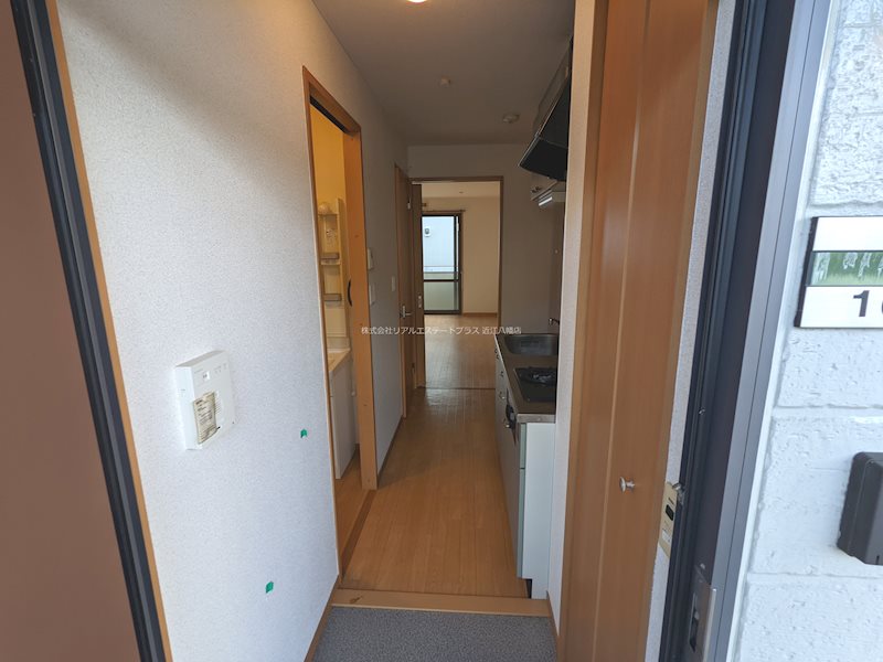 ワイジェイエム20　 玄関