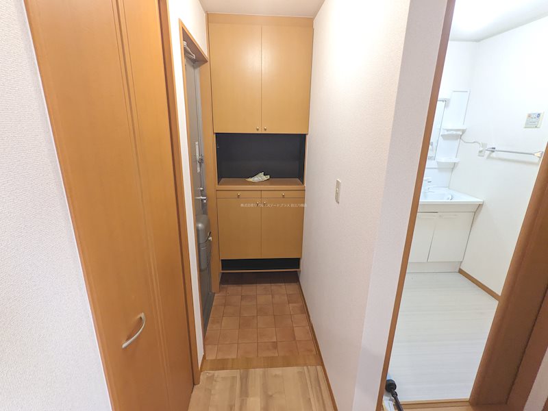 リリックスブルー　A棟 玄関