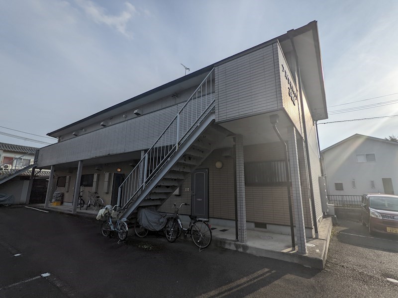ナガヤマハイツ参番館 105号室 外観
