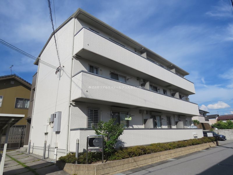 グラシューズコート 303号室 外観