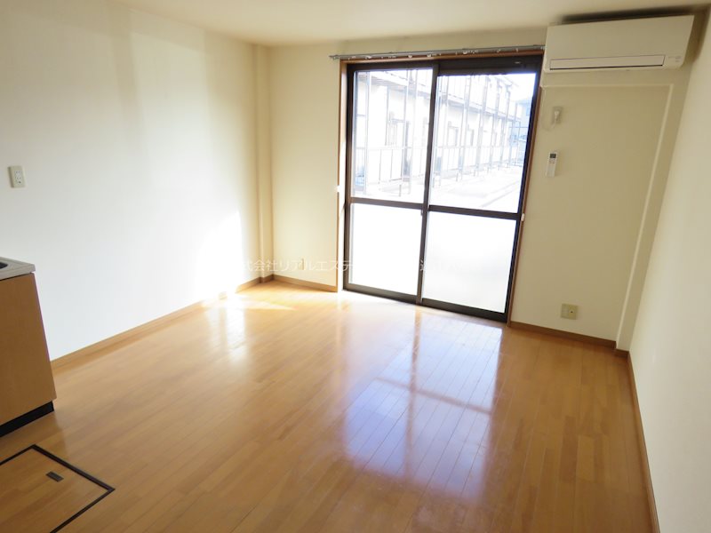 ｍｅｒｖｅｉｌｌｅｕｘ　ＩＳＩＺＵＫＡ　 リビング