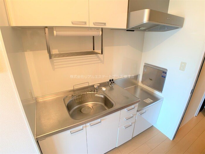 クレセント キッチン