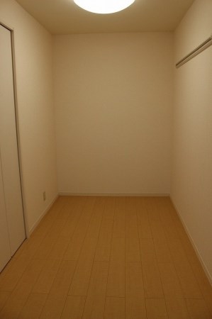 レセンテ出町　近江八幡市出町 ベッドルーム