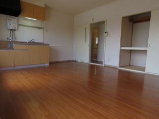 ロイヤルハイツ リビング