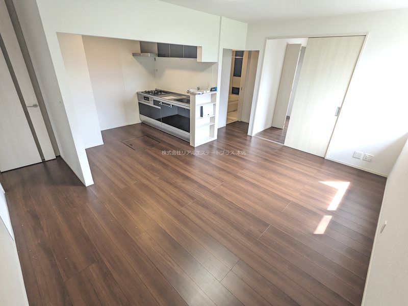 フロイデプラッツ リビング