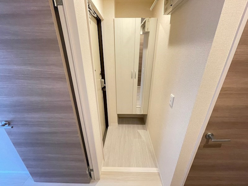 クレメント五箇荘 玄関