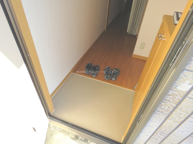 エスポワール西出 玄関