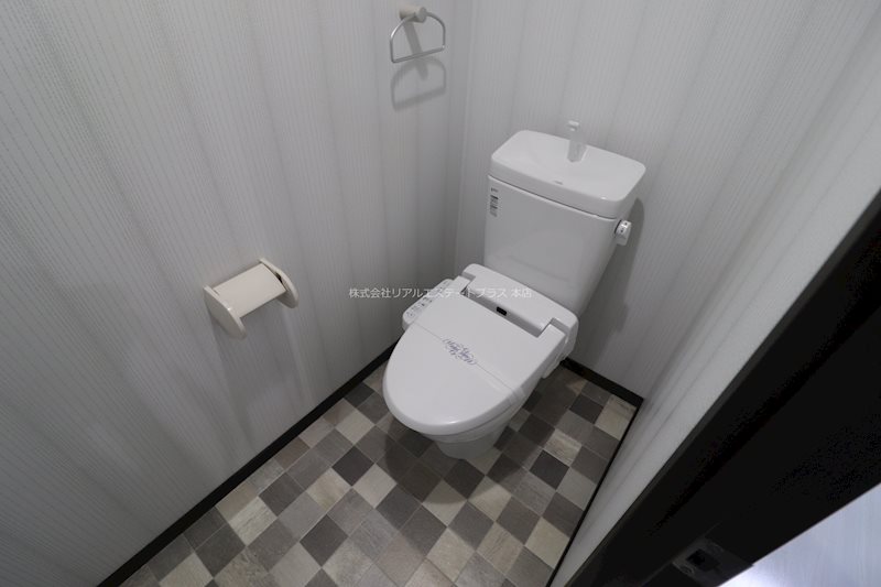 クレディ その他1