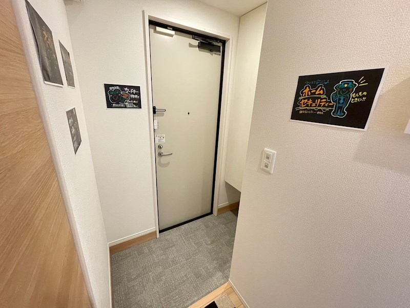 カーサ近江富士 玄関