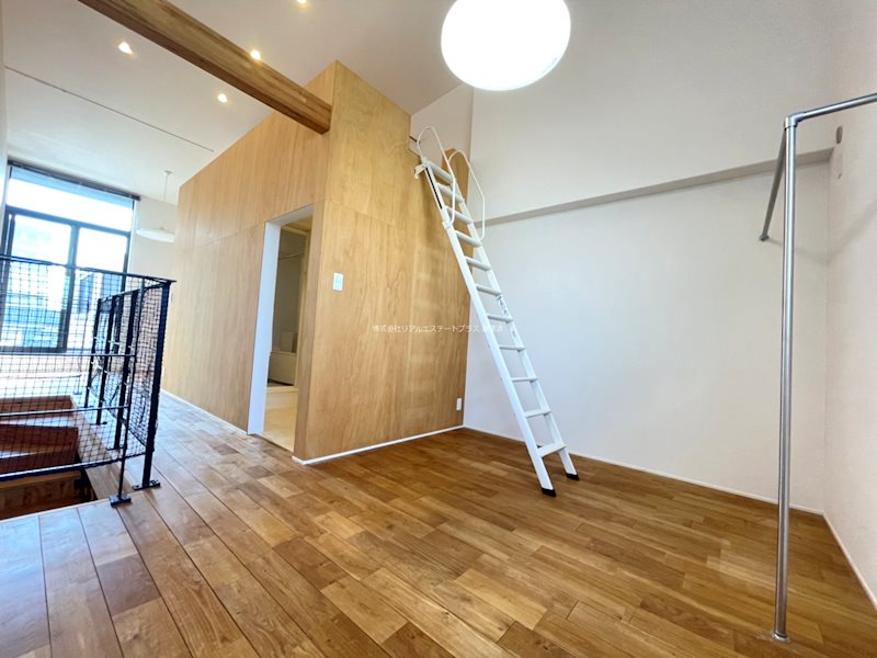 Evans ベッドルーム