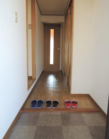 清水マンションNo.1 玄関