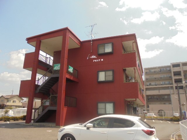 アゼリア岡 103号室 外観