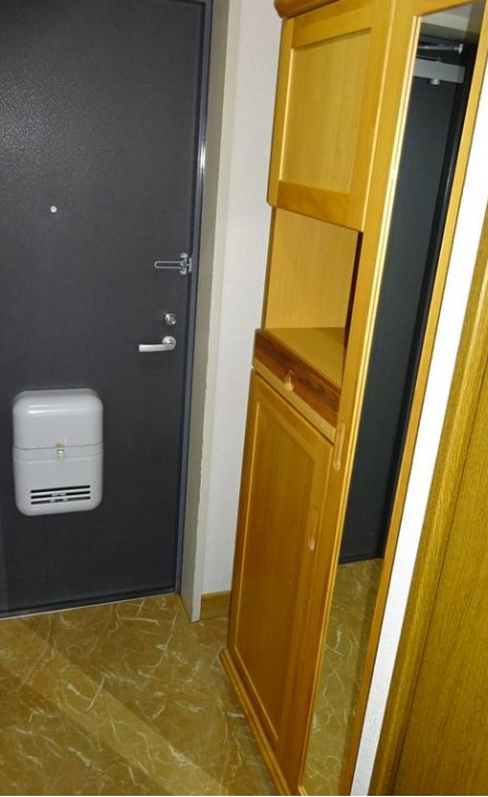 グレーシィ栗東オーブ 玄関