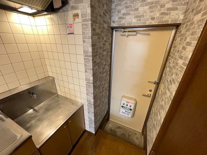 コーポ大森 玄関