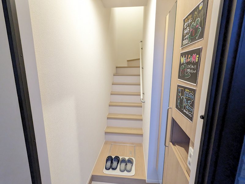 秀豊2号館 玄関