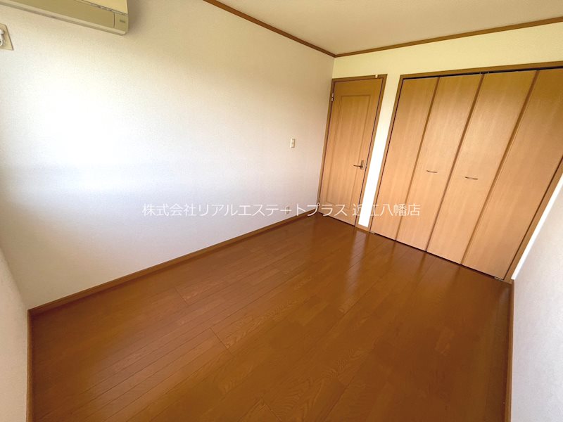 ランジェ・ドゥ・スリジエ ベッドルーム