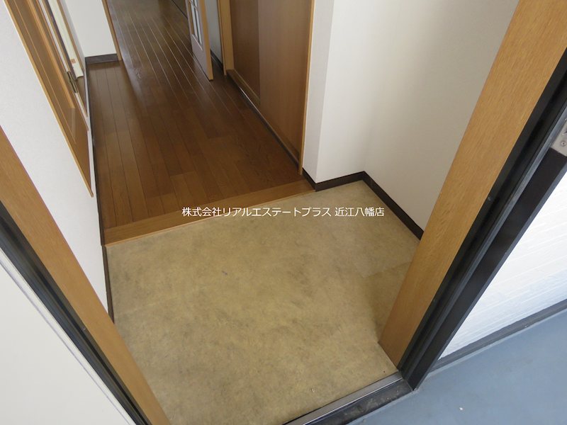 メゾンKS 玄関