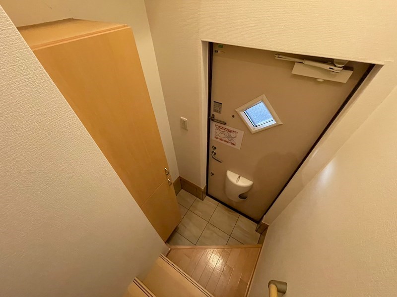 クローバーヒルズ 玄関