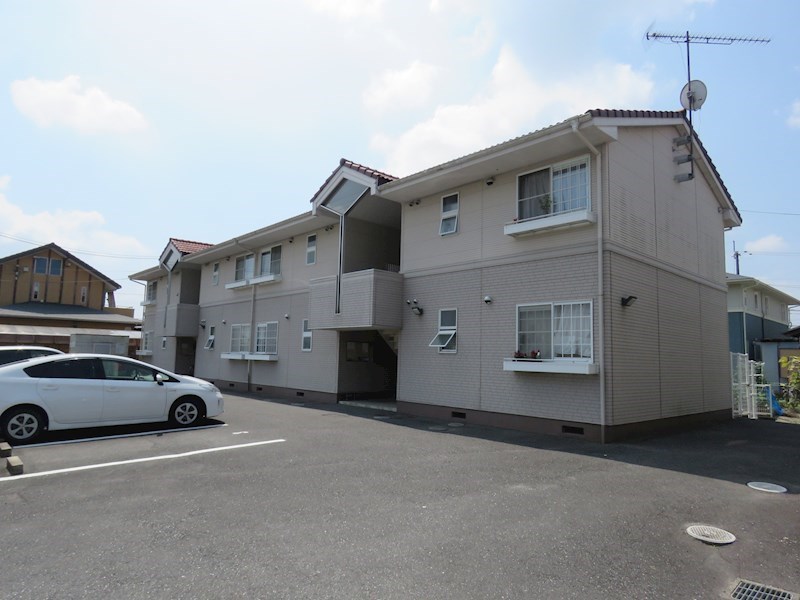 エステート守山A棟 201号室 外観