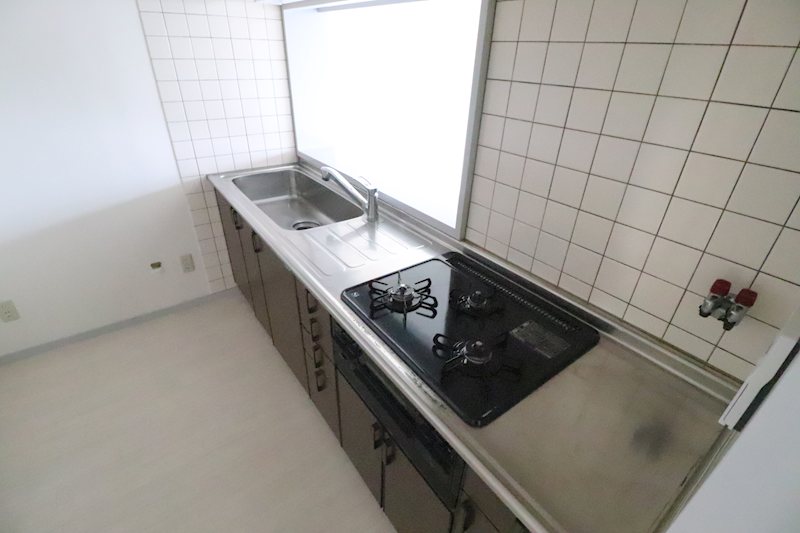 インテリジェントスクエア壱番館 キッチン