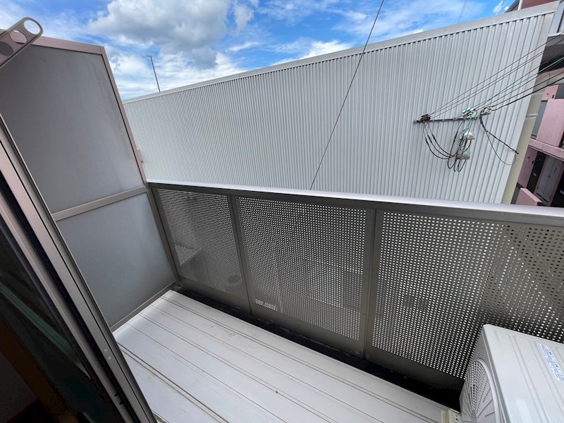 フラット茜 ベランダ