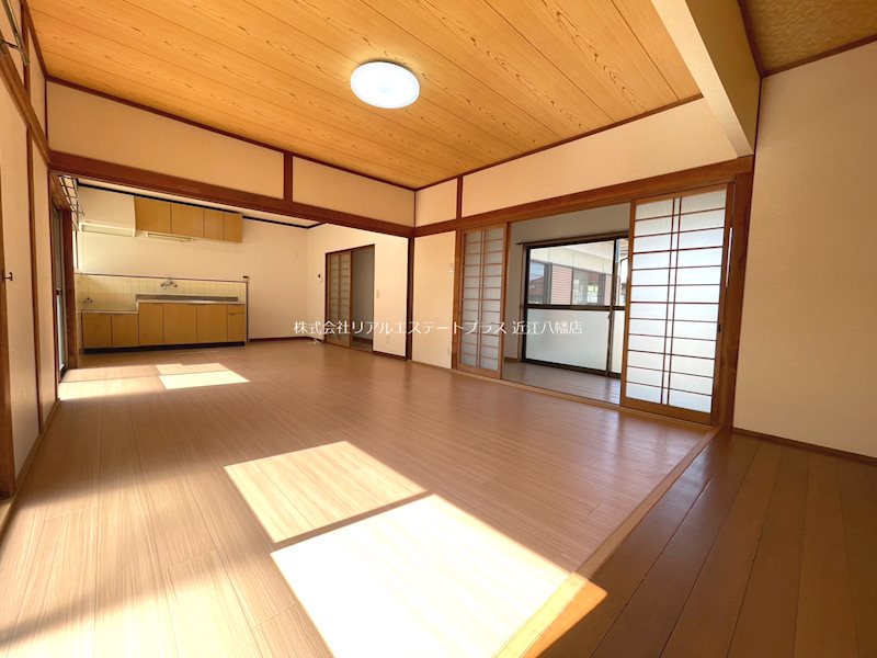 西本郷町貸家１号棟 リビング