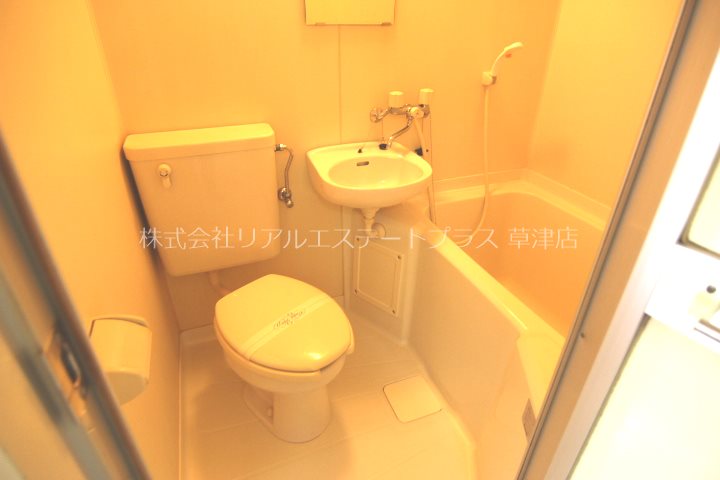 カーサ・ソラッツオ壱番館 風呂画像