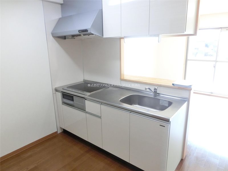 ラ・ルーチェキタガワ  キッチン