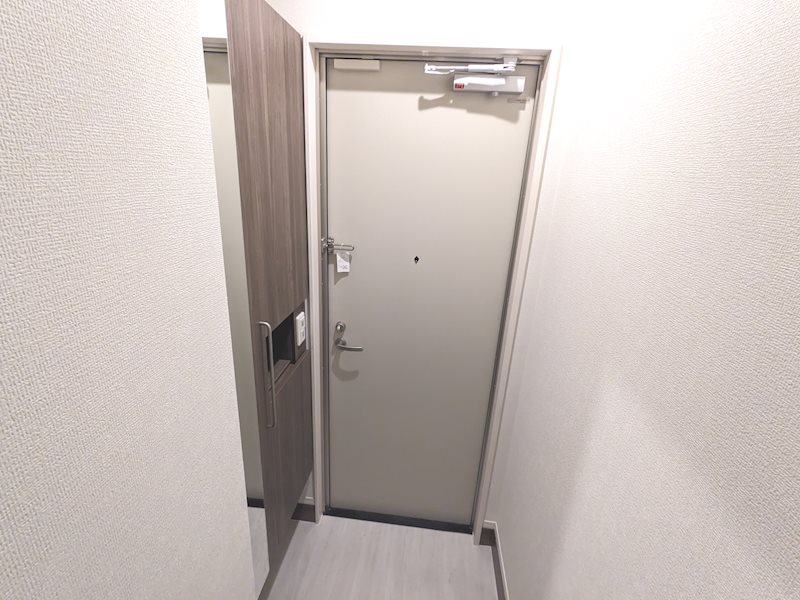 アルテスランド  玄関