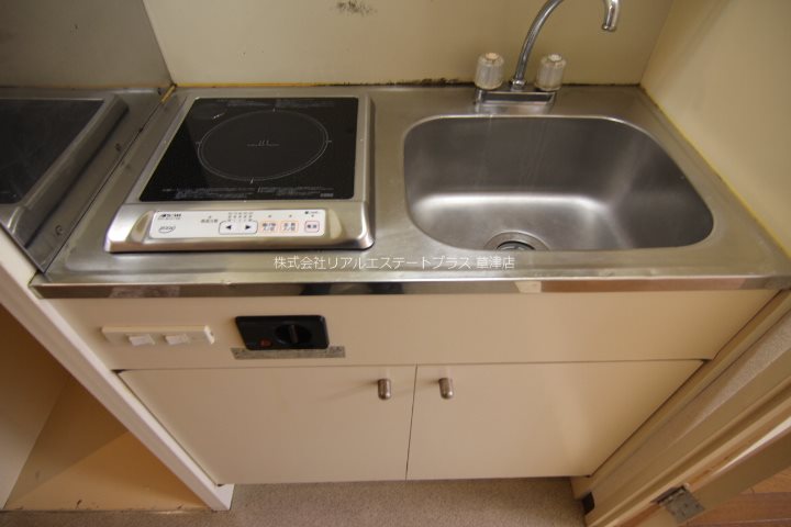 カーサ・ソラッツオ壱番館 キッチン