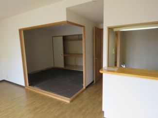 フローラ藤 リビング