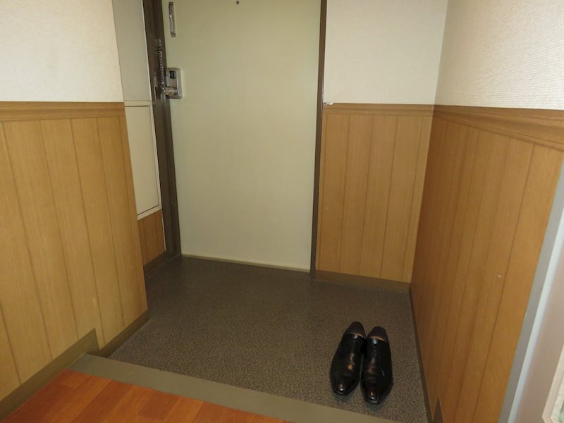 グランヴェールオオノ  玄関