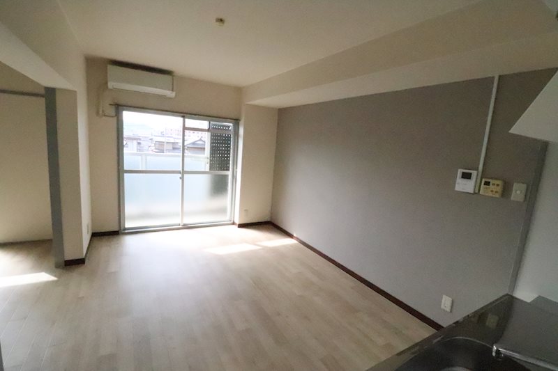 フェリカ葉山 リビング