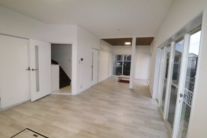 菩提寺西貸家 リビング