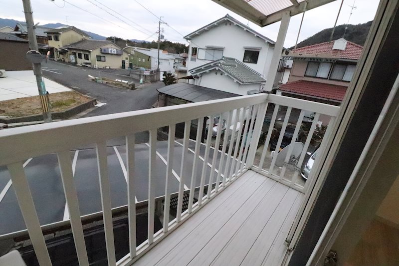 菩提寺西貸家 ベランダ