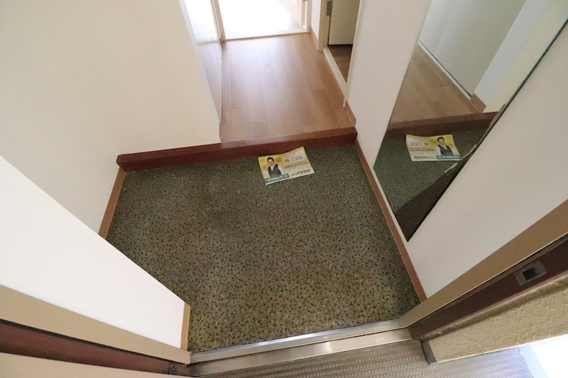 琵琶湖アーバンリゾートⅢ番館 玄関