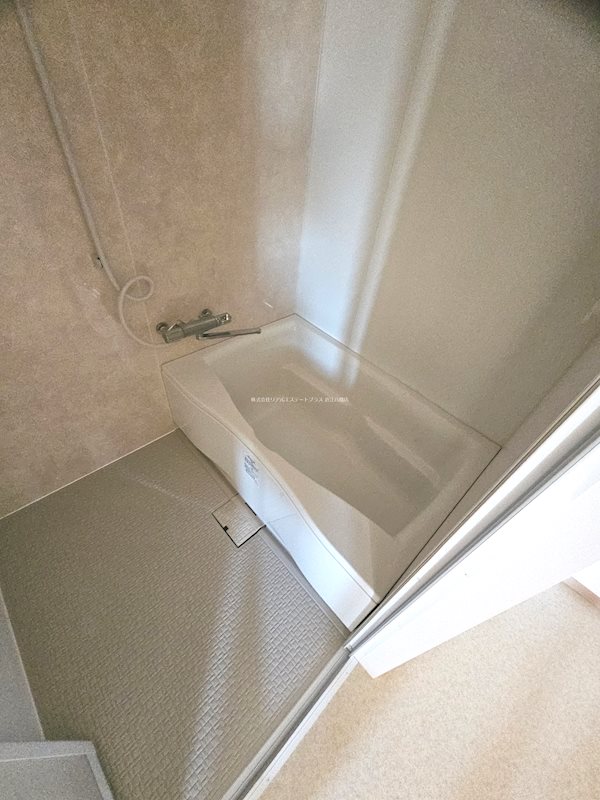 スリーパイン 風呂画像