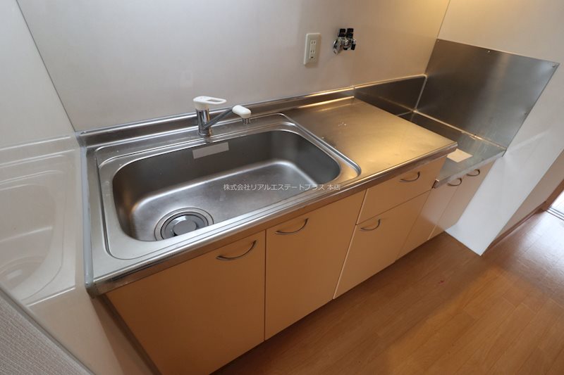 レフィナード キッチン