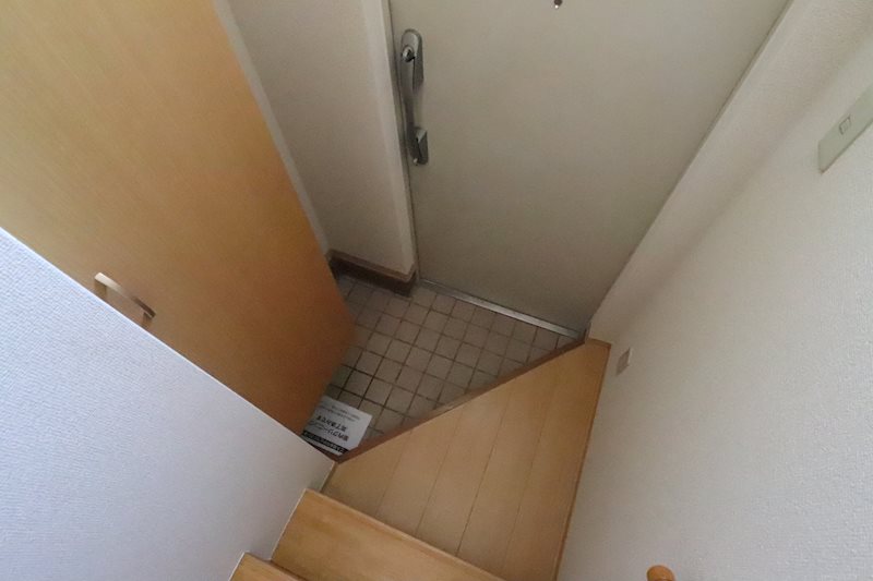 シダーコンフォール弐番館 玄関