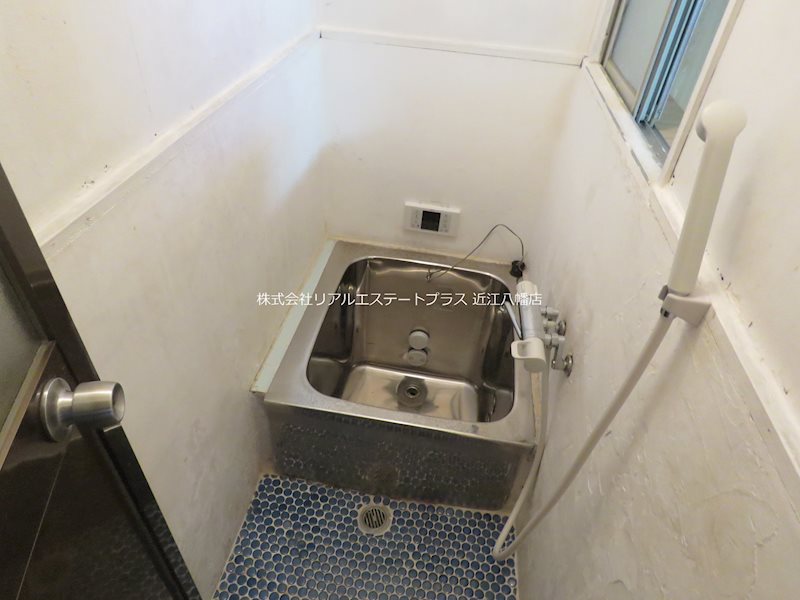 栄N借家 風呂画像