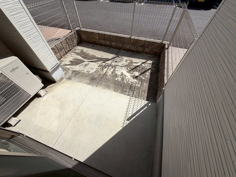 レゾン　デートル ベランダ